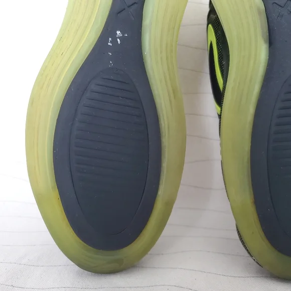 Nike Youth Air Max 720 Retro Future Size 7Y Black Volt Crimson Shoes AQ3196-005 - Picture 14 of 16